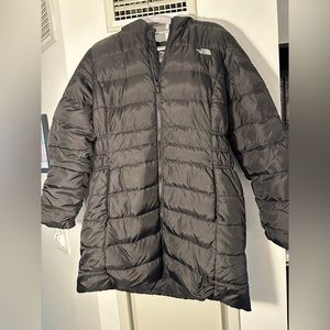 North face women’s hooded parka